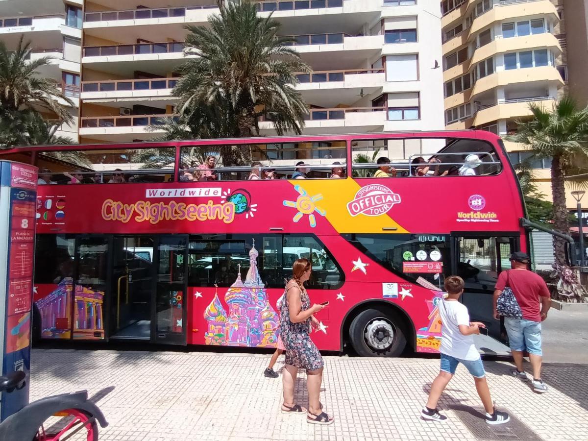 New Maritimo Lägenhet Málaga Exteriör bild