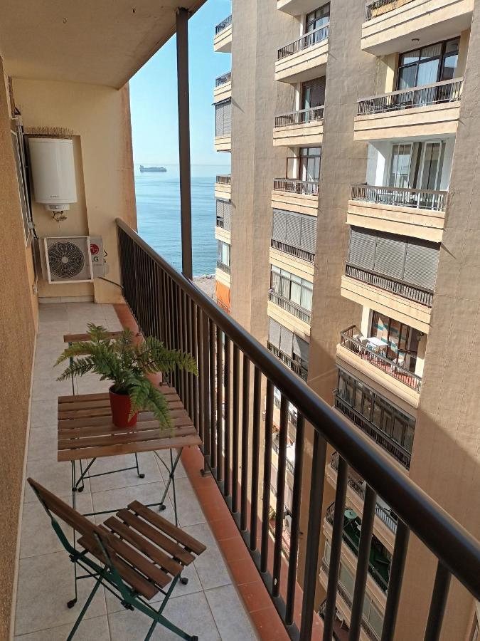 New Maritimo Lägenhet Málaga Exteriör bild