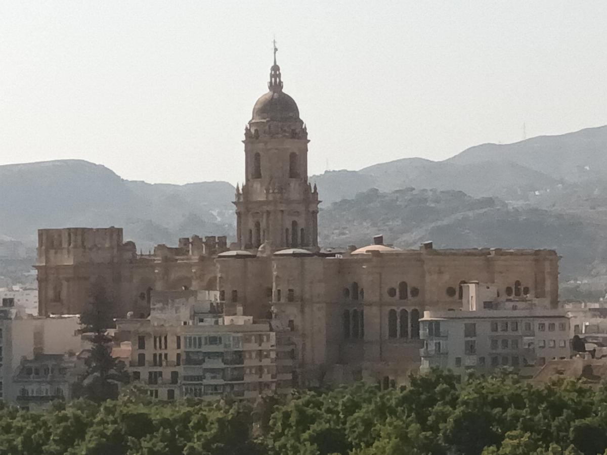 New Maritimo Lägenhet Málaga Exteriör bild